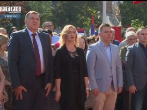 Osveštanje spomen-obilježja stradaloj djeci Srpskog Sarajeva