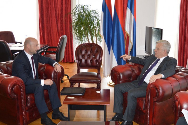 Čubrilović: Neophodno formirati zajedničke organe