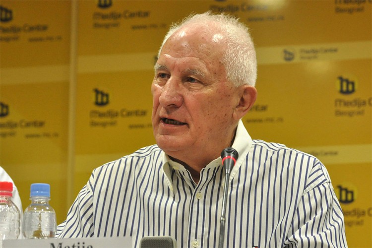 Bećković: Poezija će nadživjeti sve