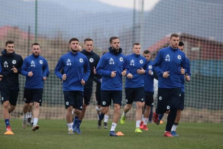 Kolašinac još uvijek upitan za Jermeniju
