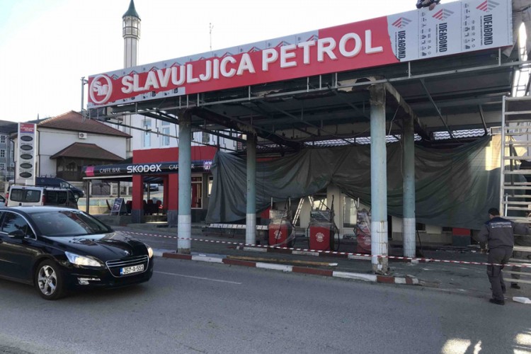 Lozničanin teško povrijeđen prilikom pada sa skele u Derventi