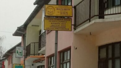 Centru za obrazovanje odraslih katanac na tri godine