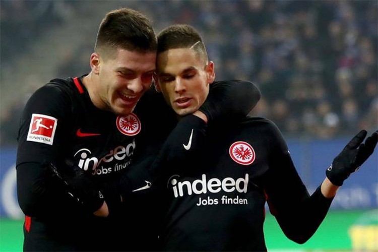 Srbi srušili "švabe": Kostić dao dva, Jović jedan gol
