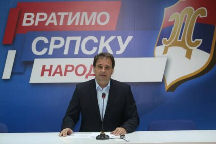 ORIĆ LIKUJE “Karadžić nije kornjača, u njegovom slučaju doživotna je još pet godina”