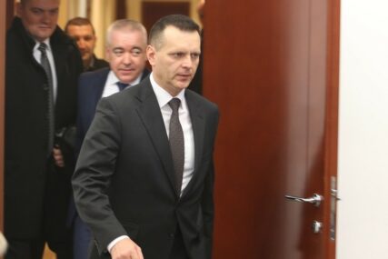 “NE IZNOSITE NETAČNE INFORMACIJE” Dragičevićev advokat uputio otvoreno pismo ministru Lukaču