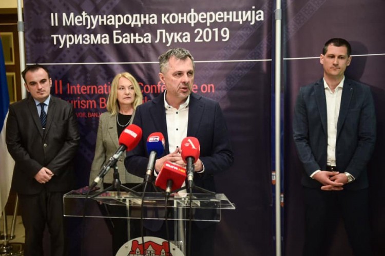 Radojičić: Nadam se da ukidanje Demofesta nije konačna odluka
