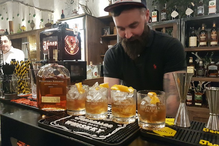 Kokteli - rapsodija različitih ukusa