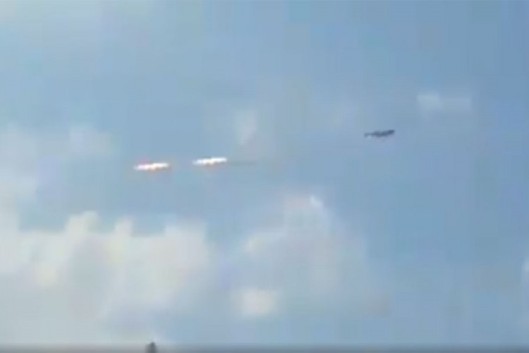 Objavljen snimak bombardovanja aerodroma u Tripoliju