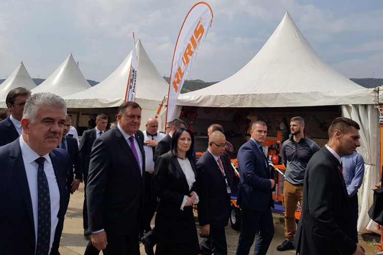 Dodik: Položaj Srba u FBiH nepovoljan, veće angažovanje RS i Srbije