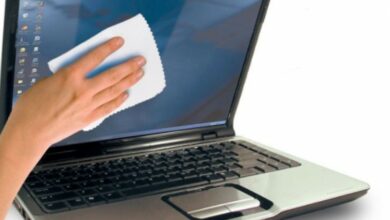 Riješite se bakterija i savršeno očistite prljavi laptop