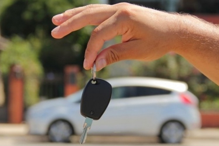 Uvezao automobile vrijedne 210.000 KM i nezakonito ih prodao?