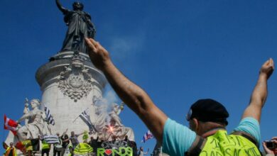 Protest Žutih prsluka u Parizu - suzavac i 126 uhapšenih