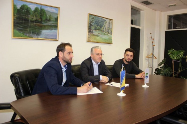 Nijemci investiraju u Bosansku Krupu