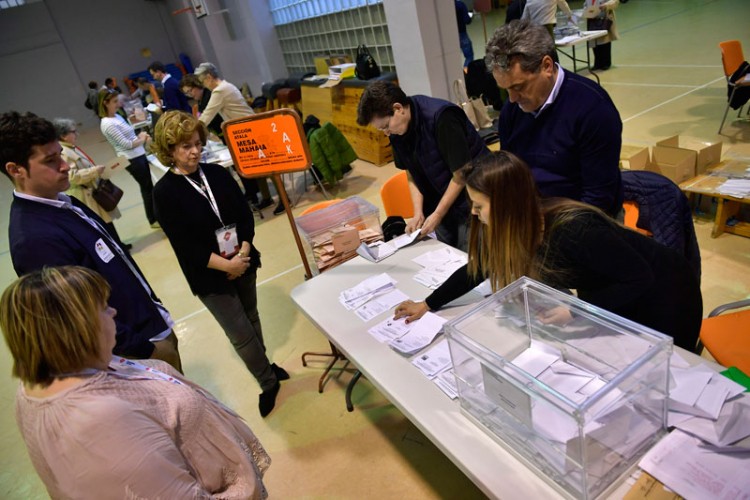 Socijalisti vode na izborima u Španiji