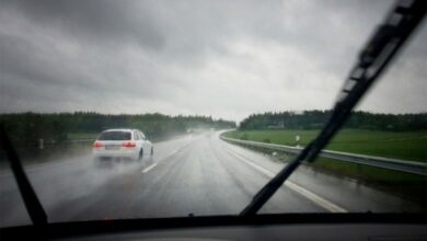 Vremenske neprilike usporile saobraćaj, gužve na pojedinim graničnim prelazima