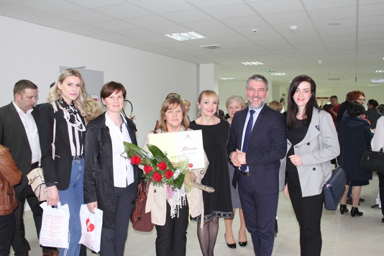 Sedmica sestrinstva: Medicinske sestre, tehničari i babice glavni pokretači