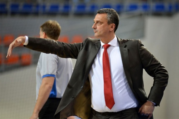 Radonjić produžio ugovor sa Bajernom