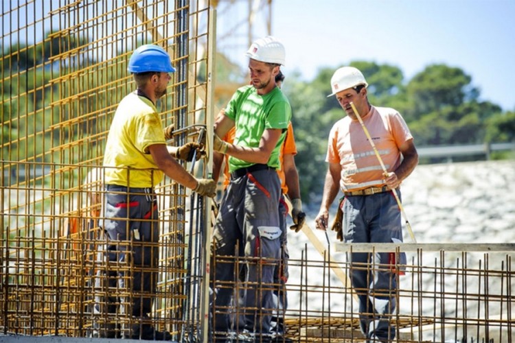 Poslodavci u EU moraju uspostaviti sistem za utvrđivanje radnog vremena