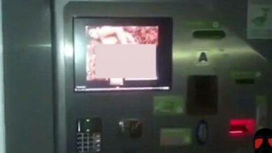 Hakeri pustili porno film na automate za parking