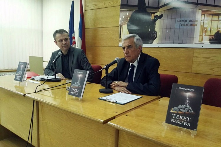 Predstavljen roman Ostoje Krstića "Teret nasljeđa"