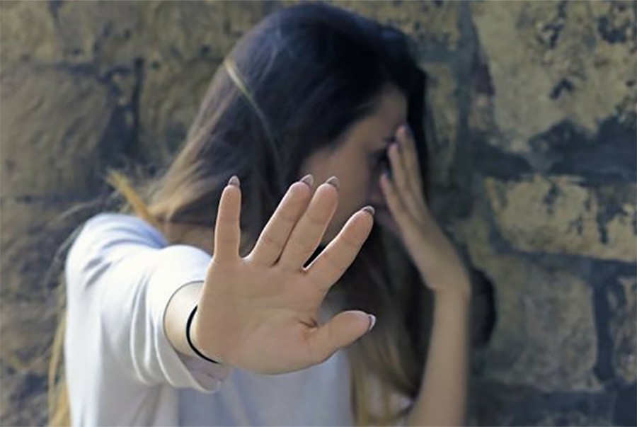 SKANDAL TRESE BIHAĆ Uhapšen zbog zadovoljavanja POHOTE PRED KĆERKOM, a ima UŽASNU ODBRANU