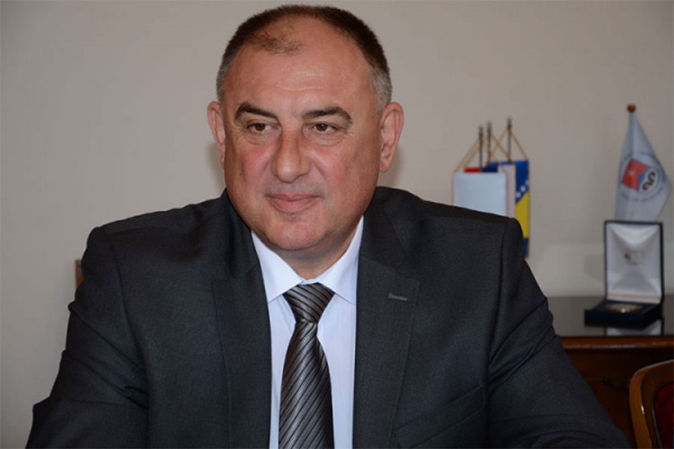 Đaković najavio pokretanje sudskog postupka zbog piste na aerodromu