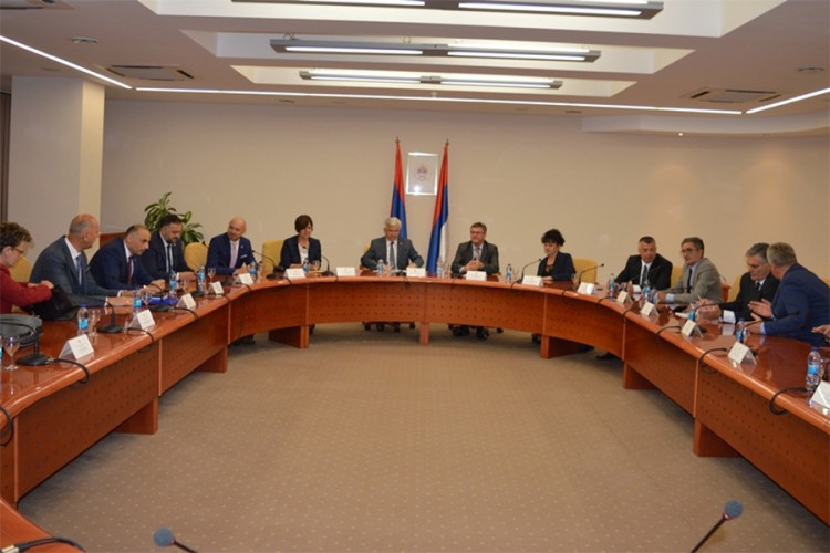 U četvrtak posebna sjednica NS RS na Dodikov zahtjev