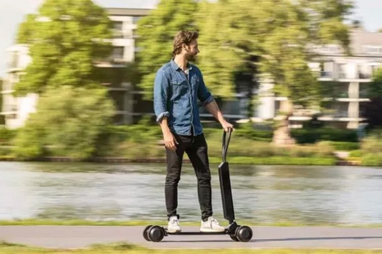 Audi sprema električni skuter i skejtbord