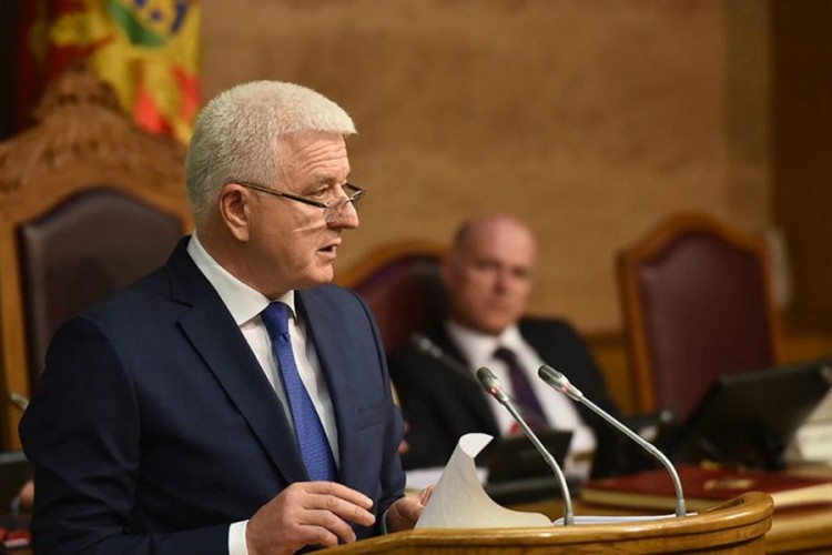 Objavljena imena funkcionera koji su dobili stanove i kredite