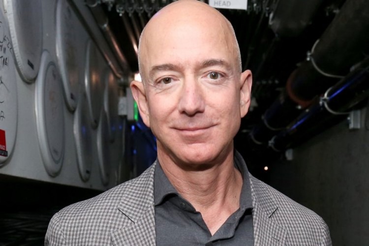 Bezos prodao novi paket dionica za 990 miliona dolara