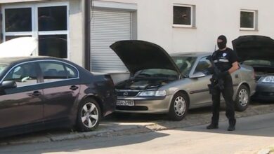 Pretresi auto-radionica na području Banjaluke, oduzet BMW