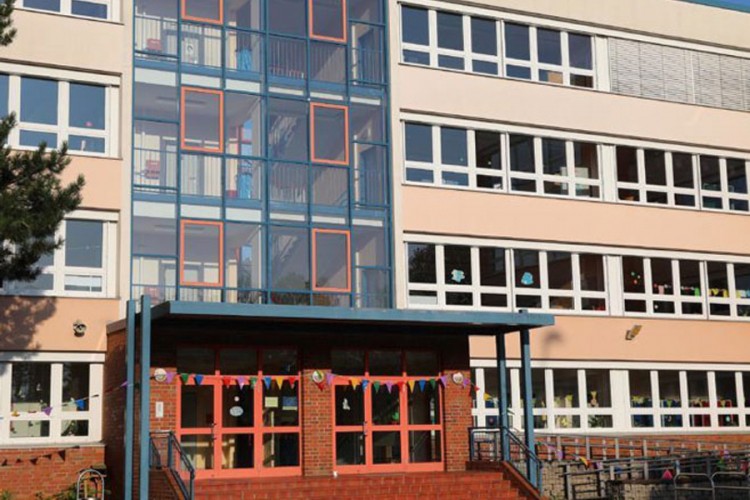 Djevojčica izujedala nastavnicu u Njemačkoj