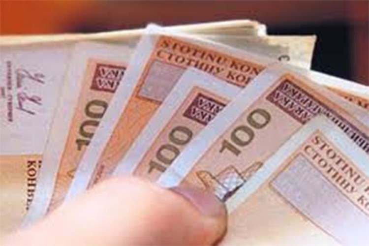 Prosječna plata u julu iznosila 912 KM