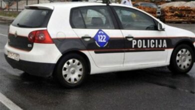 Djevojka se ubila bombom u stanu