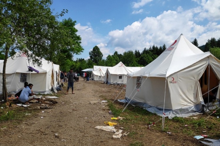 Sukob migranata u kampu Vučijak: Jedan ubijen, drugi u bolnici