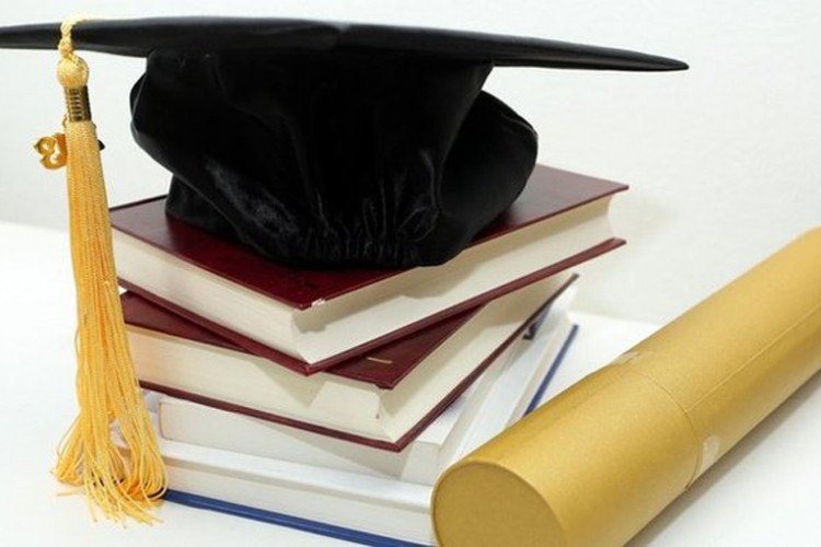 Vlada provjerava diplome Unsko-sanskog kantona