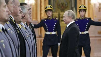 Putin: Jačamo odbranu, nikome ne prijetimo