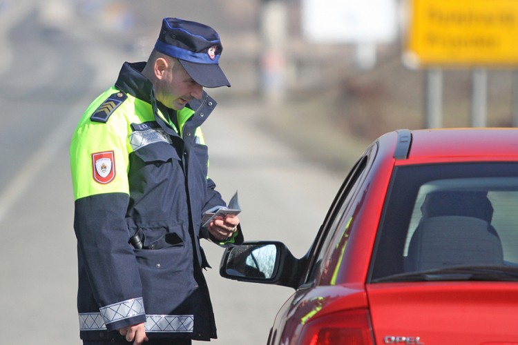 Pojačane kontrole brzine i vožnje pod uticajem alkohola
