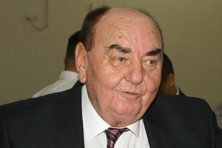 Pjevač Bora Drljača prošle nedjelje operisao je kancer, a nakon intervencije se uspješno oporavlja.