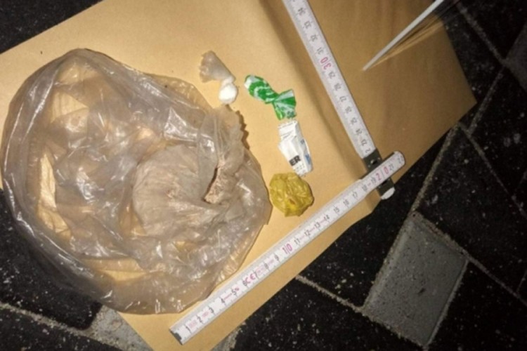 Drogu pokušao sakriti u dimnjak kuće pa uhapšen
