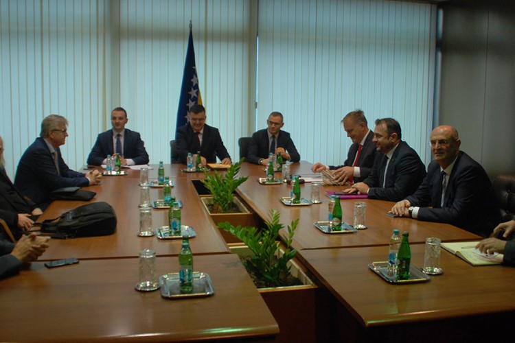 Počeo sastanak Tegeltije sa delegacijama poslodavaca