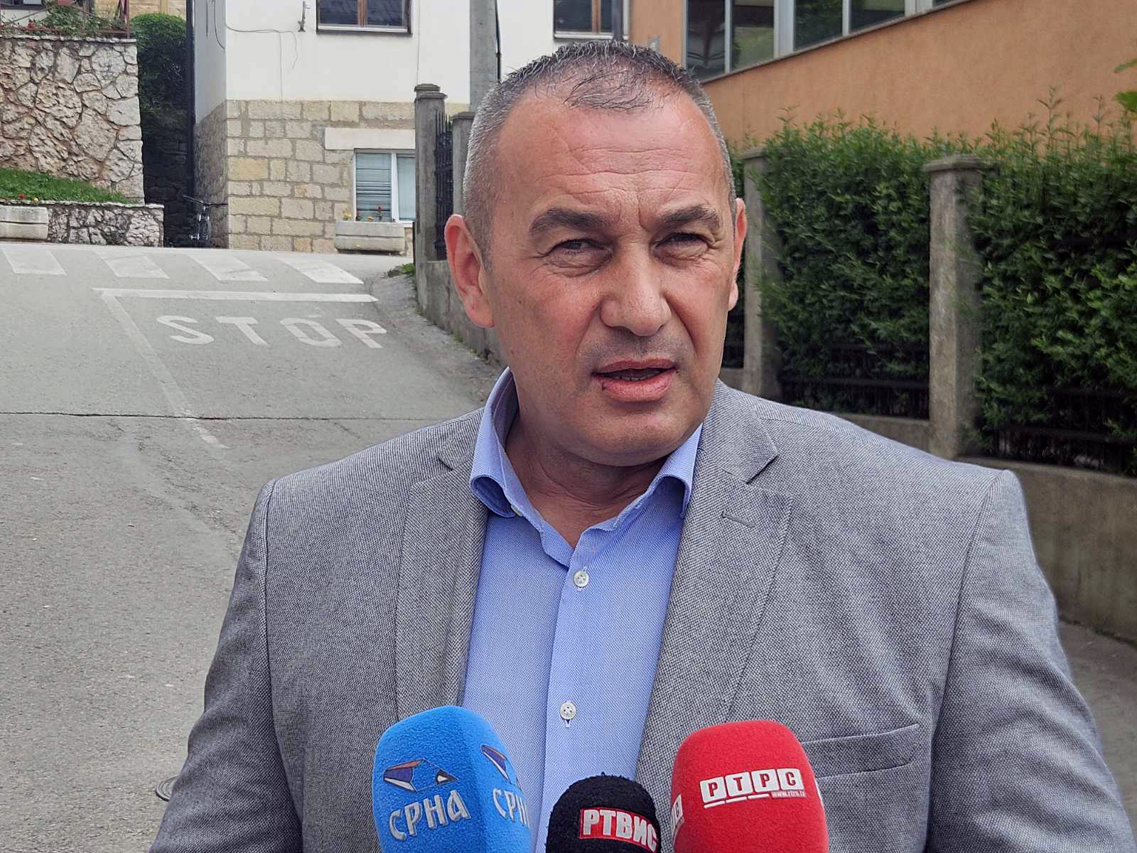 Kojić saziva sastanak sa Paljanima koji tvrde da su pretrpjeli nasilje policije