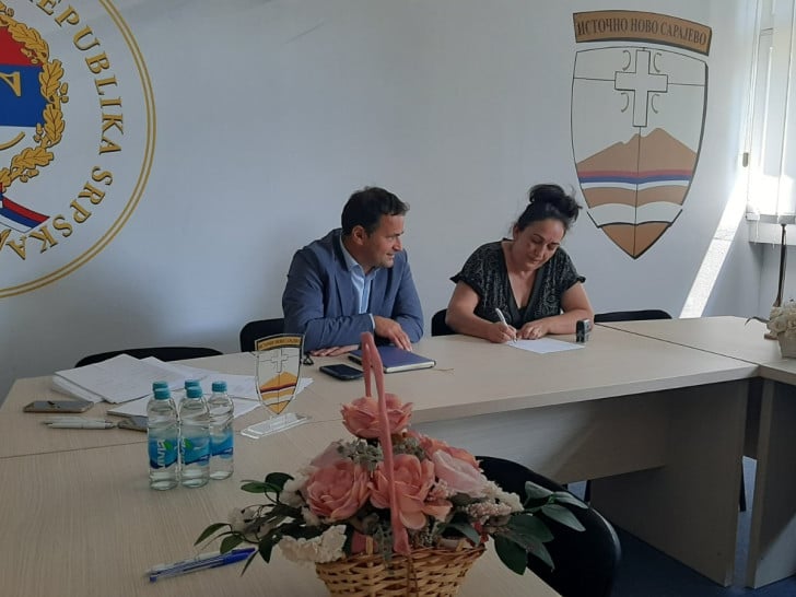 73 privrednika u Istočnom Novom Sarajevu dobilo bespovratna sredstva za razvoj poslovanja