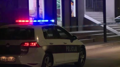 Teška nesreća na Bulevaru Meše Selimovića: Pješak povrijeđen, saobraćaj obustavljen