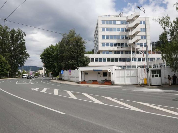 Zastoji u izboru visokog predstavnika otvaraju pitanje gašenja OHR-a