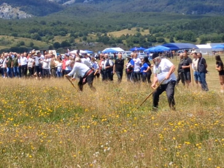Na Gvoznu kod Kalinovika održana tradicionalna koševina i Kalinovačka olimpijada