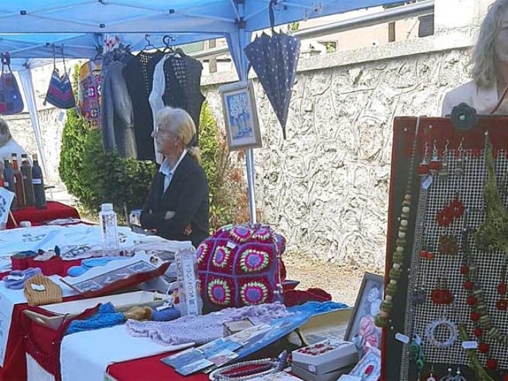 Istočna Hercegovina i okolina: „Petrovdanski bazar“ okupio udruženja, promovišu domaće proizvode i turizam