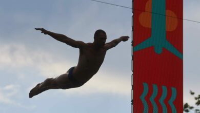 Tradicija na Vrbasu: Sutra skokovi sa središnjeg mosta, izložba starih fotografija otkriva prošlost