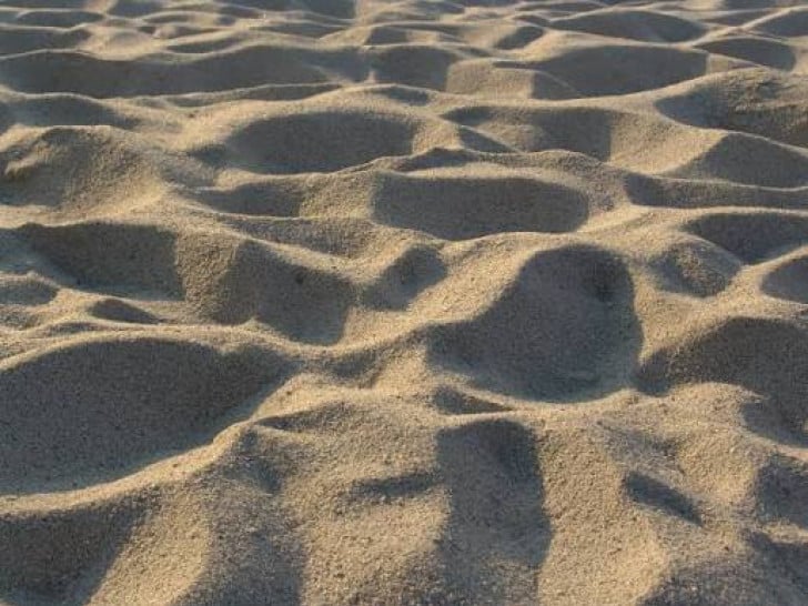 Pijesak: od pustinje do plaže - skriveni svijet u svakom zrnu