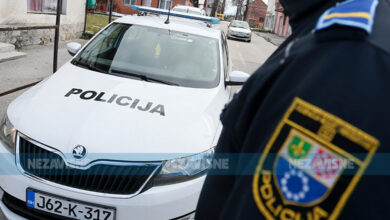 Kod Lukavca u sudaru dva vozila jedna osoba poginula, troje povrijeđeno